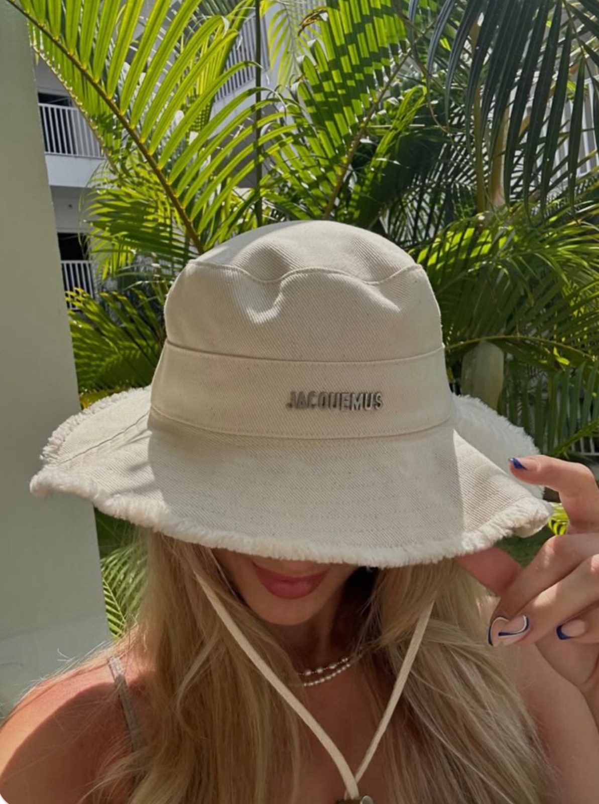 GORRO JACQUEMUS - NUDE